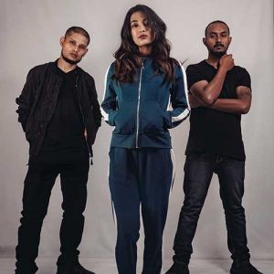 Khasi Bloodz ft. Meba Ofilia