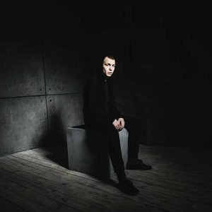 Maksim-Dark